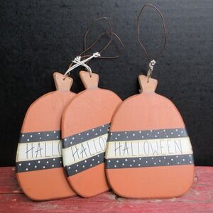 Set of 3 Collins Hand Painted Primitive Halloween Wood Ornaments Hanging Decor